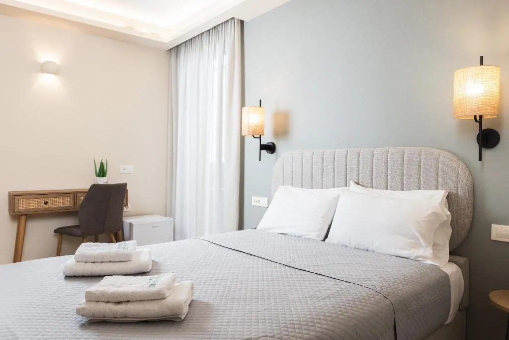 SINGLE BASIC Room, Kalamaki Beach Zakynthos, Zante