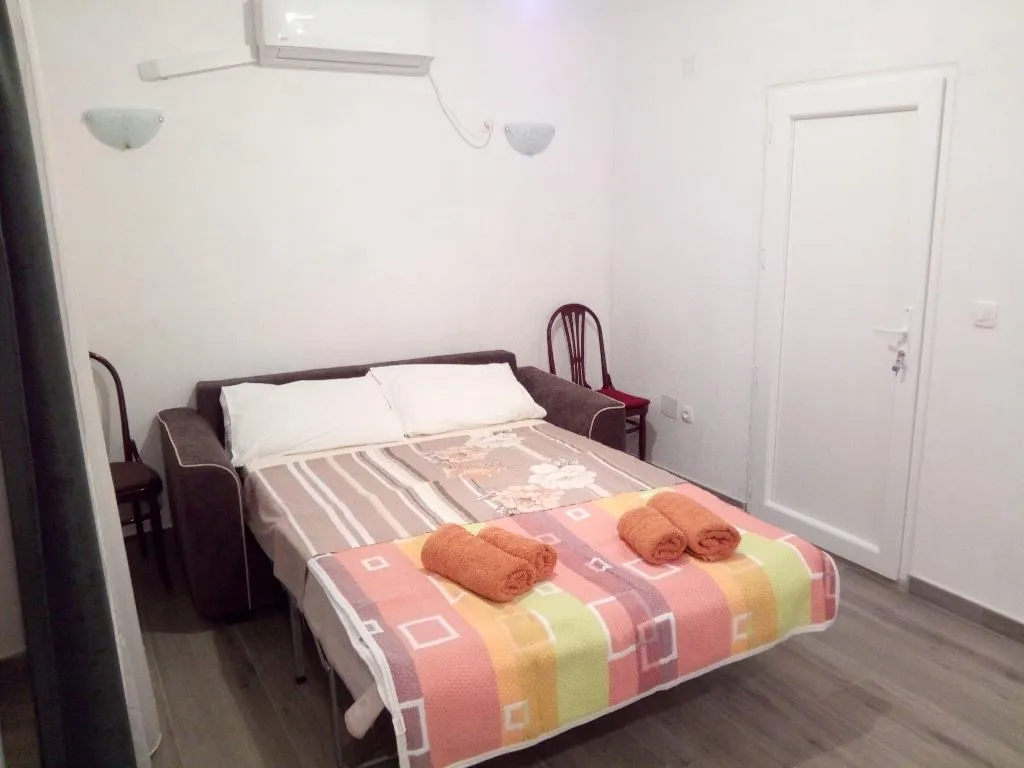 APARTMENT HARBOUR VIEW Room, House Perone, Dubrovnik