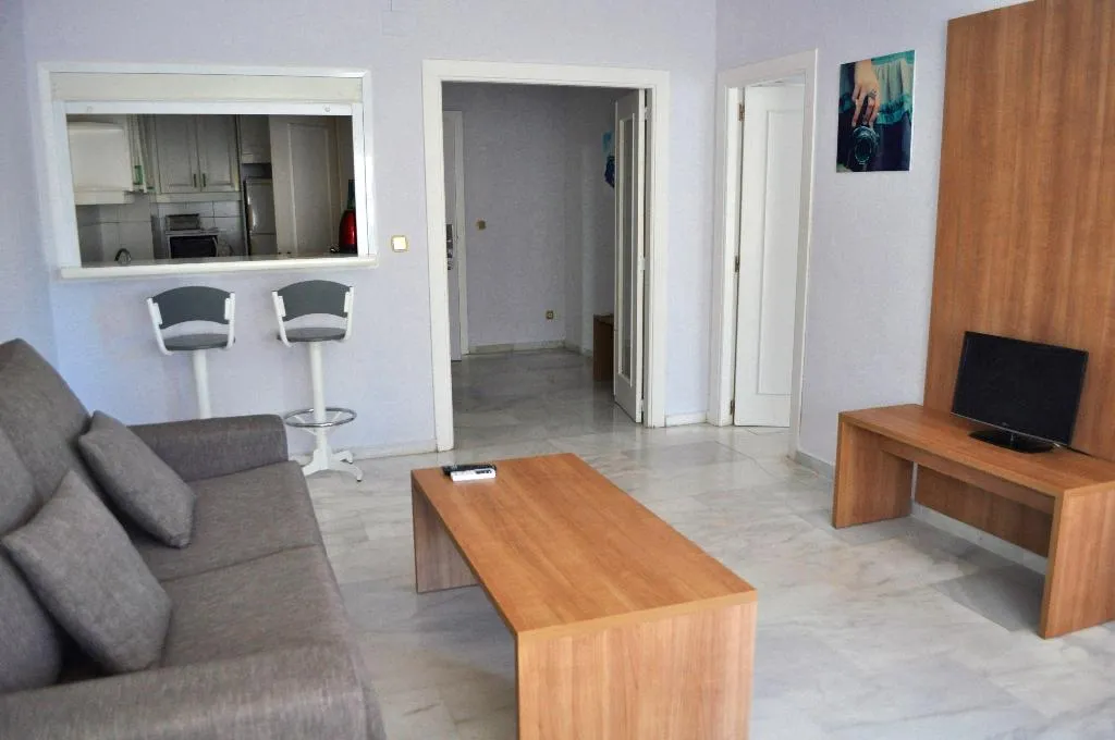 APARTMENT CAPACITY 7 THREE BEDROOMS Room, First Flatotel International, Costa Del Sol