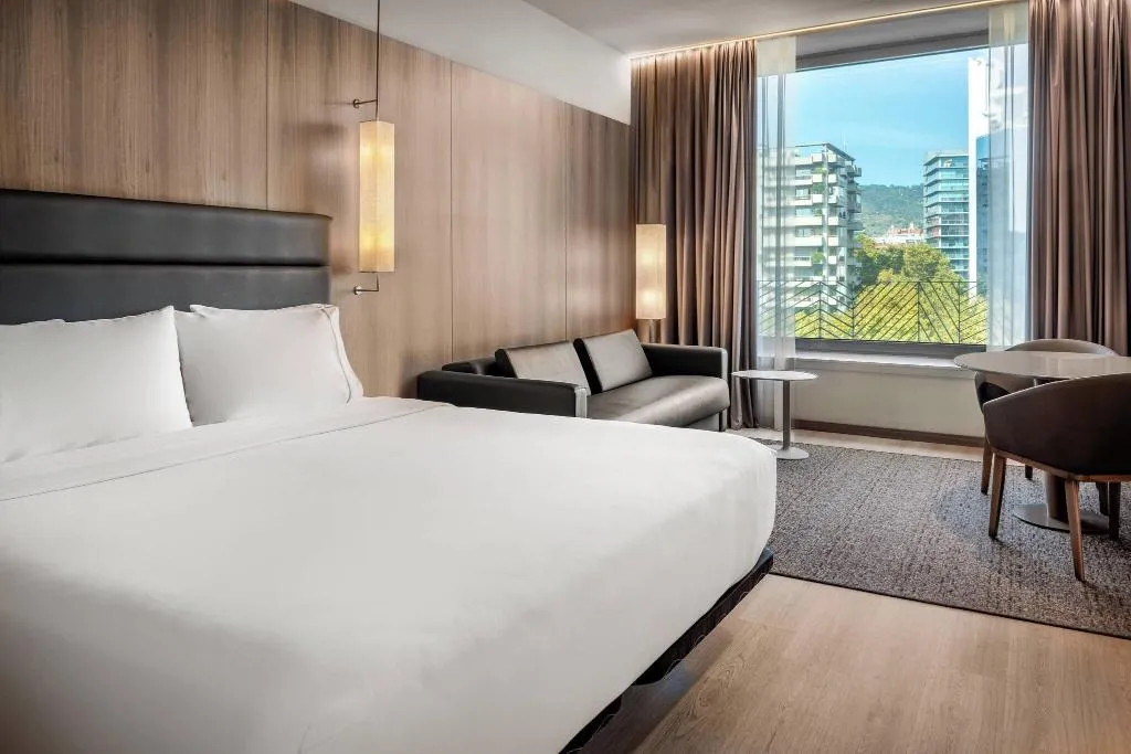 DOUBLE KING SIZE BED Room, AC Barcelona Diagonal D'Illa, Barcelona