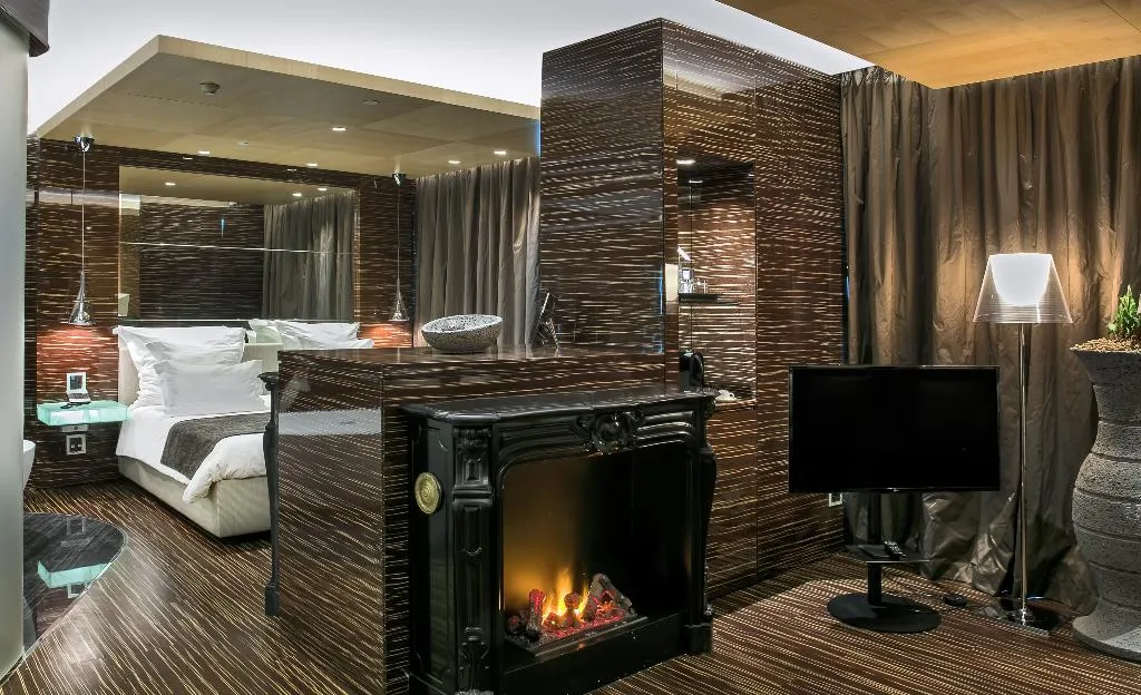SUITE DELUXE Room, Romeo, Naples