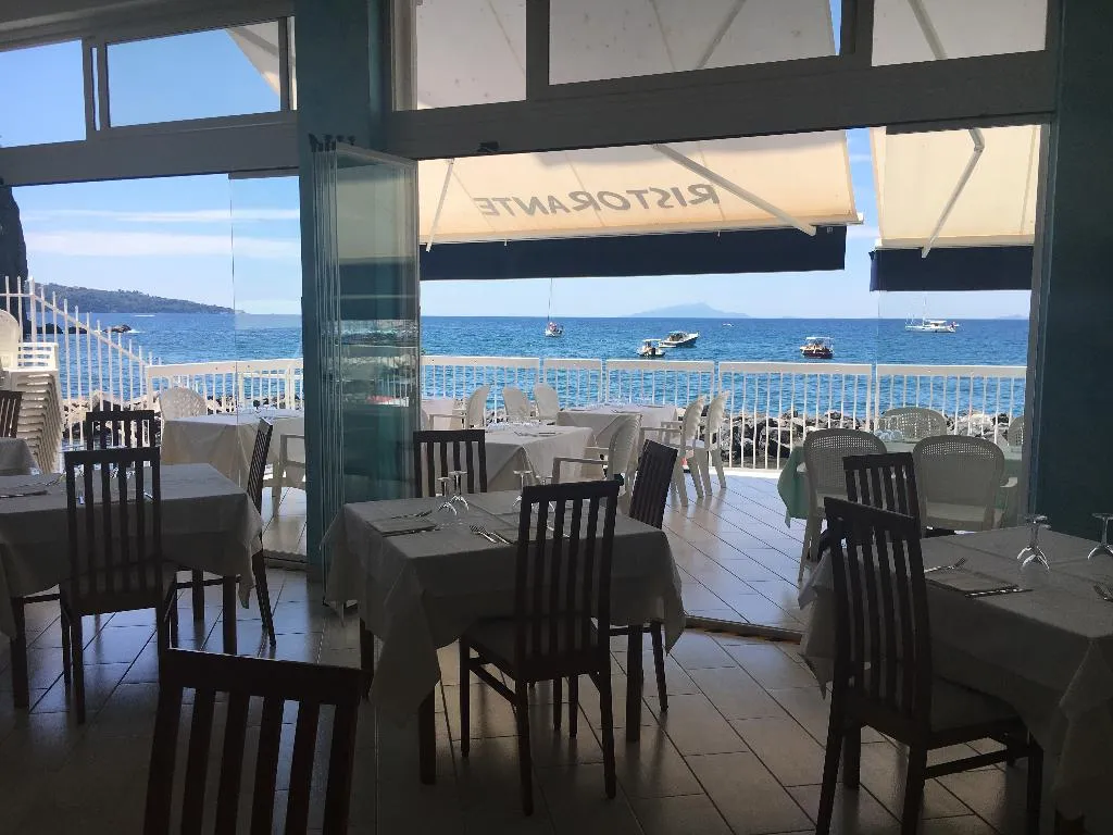 Restaurant, Giosue' a Mare, Naples