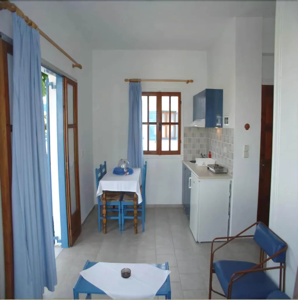 Room, Agnanti Hotel, Santorini