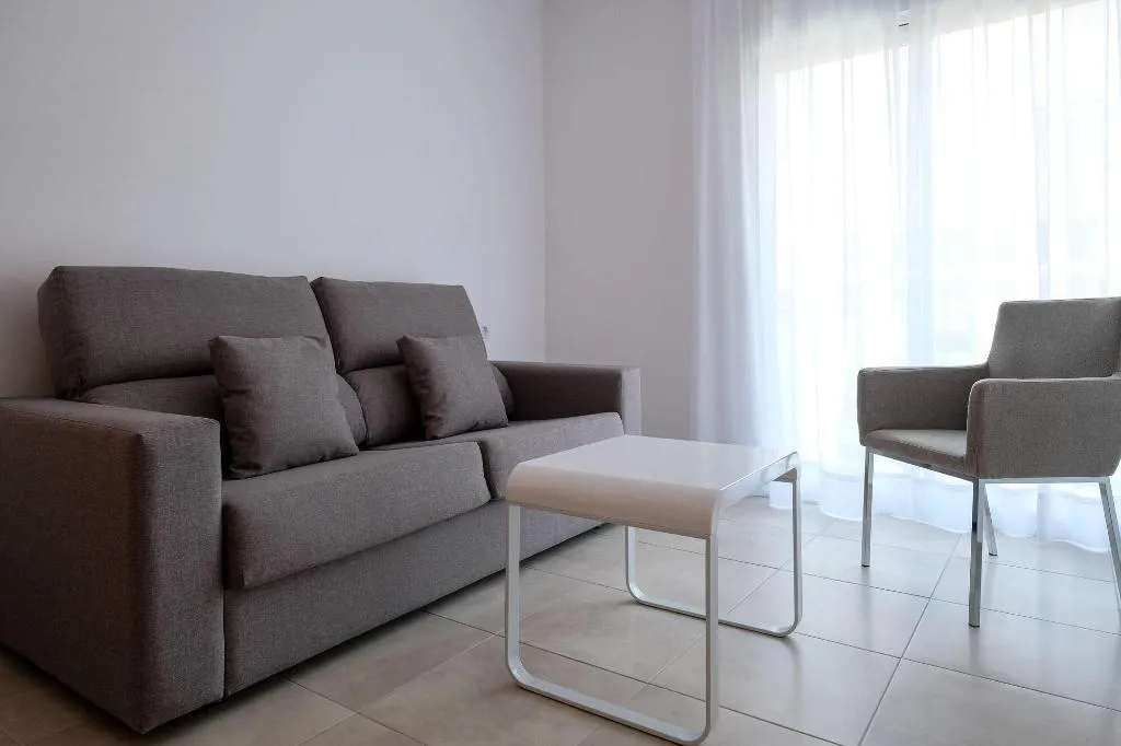 Room, S'Alamera Suites Hotel & Apartments, Ibiza