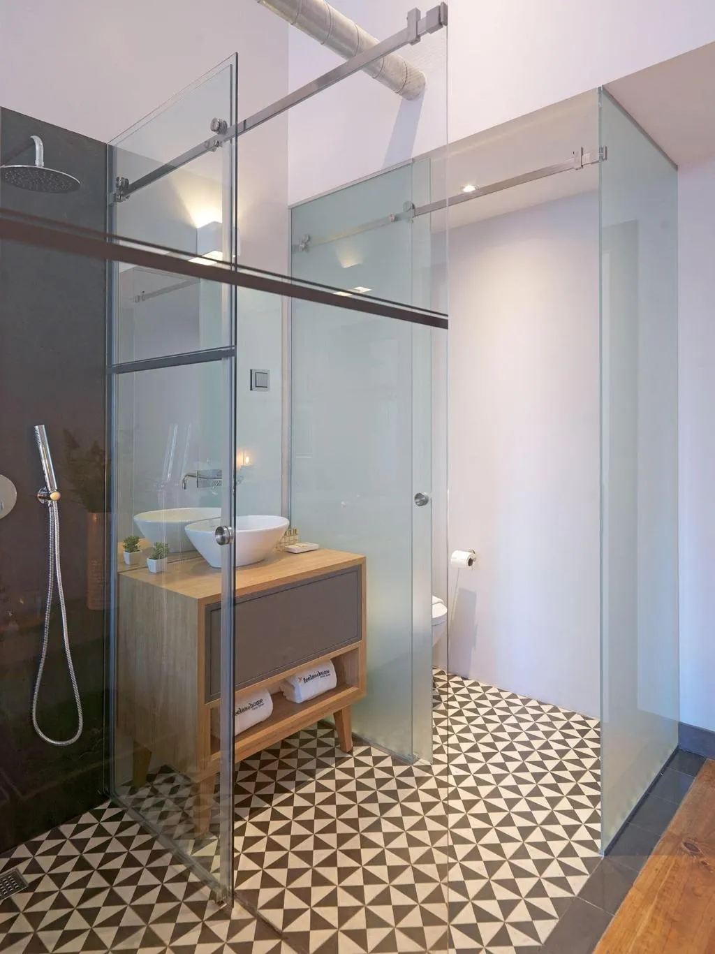 Room, Feels Like Home Santa Catarina Prime Suites, Porto