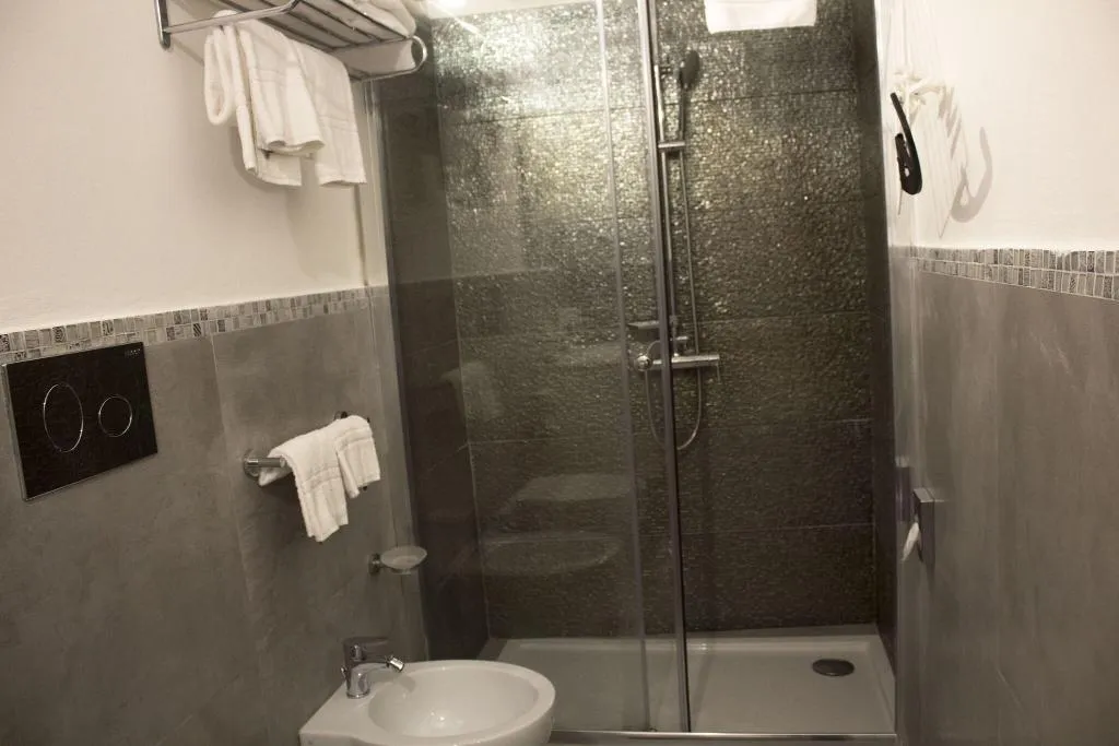Room, Aretusa Vacanze B&B, Catania