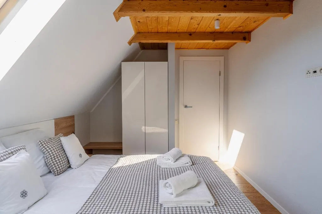 APARTMENT TWO BEDROOMS Room, Harenda Residence- Destigo Hotels, Krakow