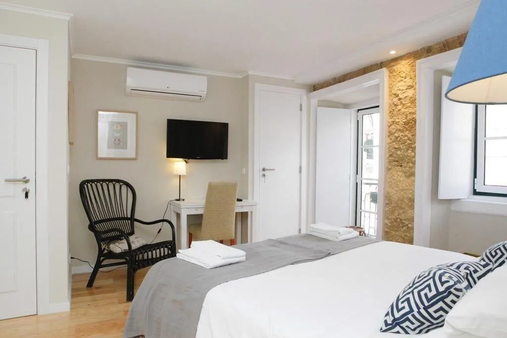 Room, Flores Guest House, Lisbon