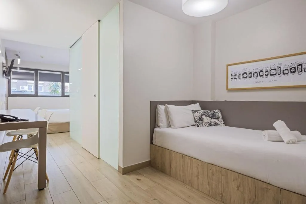 TRIPLE STANDARD Room, Bcn Montjuic, Barcelona