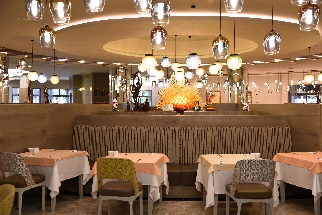 Restaurant, Royal Wings Hotel, Antalya