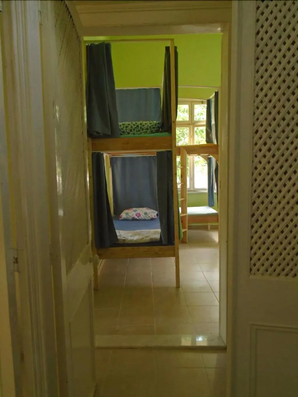 Room, Lotus Garden Hostel, Izmir