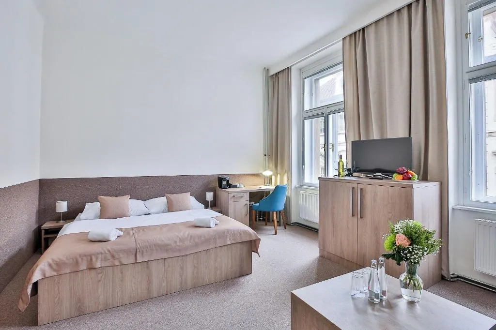Room, Apartments Embassy by LH, Prague