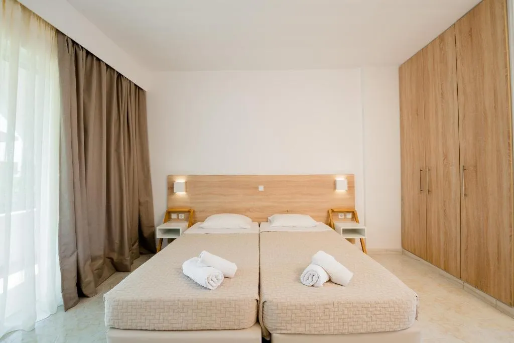 Double or Twin DELUXE WITH BALCONY Room, Sokrates Studios, Rhodes