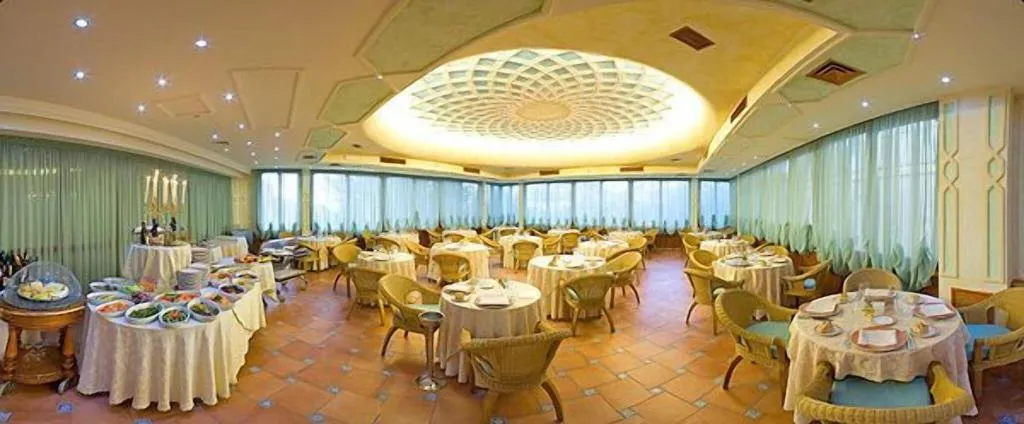 Conferences, Grand Hotel La Pace, Naples