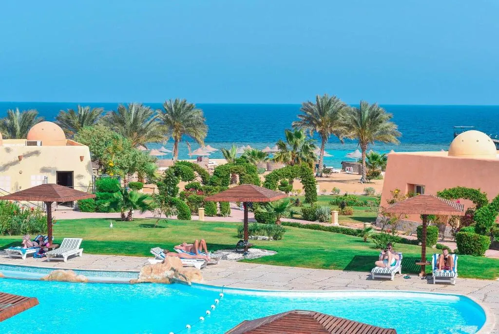 Pool, Wadi Lahmy Azur Resort, Red Sea Riviera