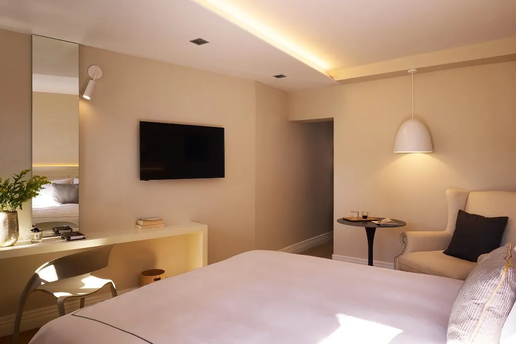 SUITE WITH BALCONY WITH VIEWS Room, Vrachos Athens Suites, Athens