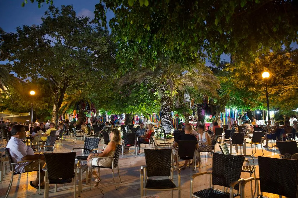 Terrace, Viva Maya by Wyndham, Trademark All-Inclusive, Cancun Area