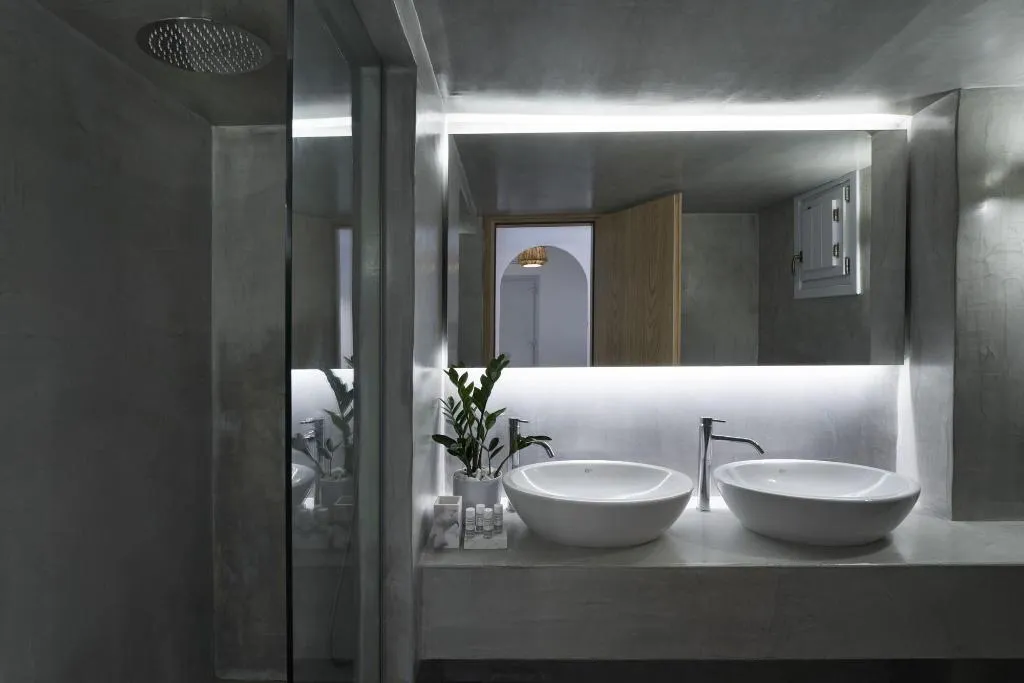 Room, Makris Beach Hotel, Santorini