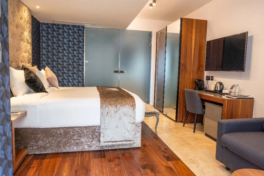 JUNIOR SUITE WITH BALCONY Room, The Village Boutique & Spa, Malta