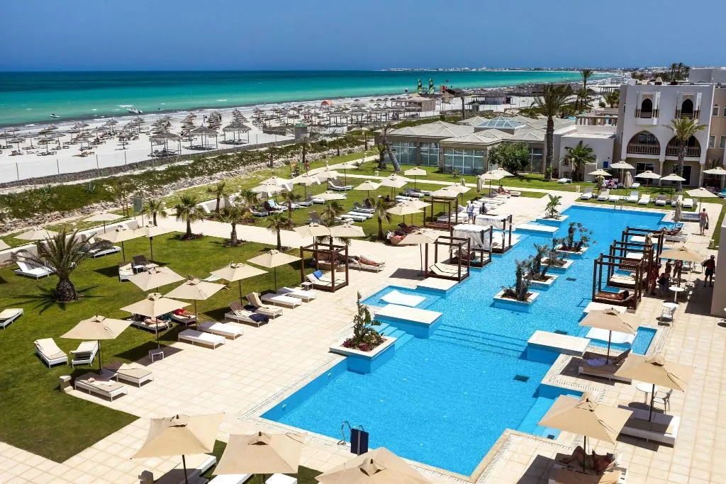 Pool, TUI BLUE Palm Beach Palace, Tunisia