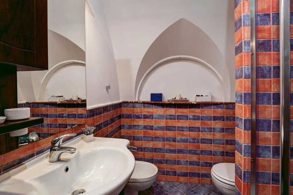 Room, Cuore Di Sorrento Suites, Naples