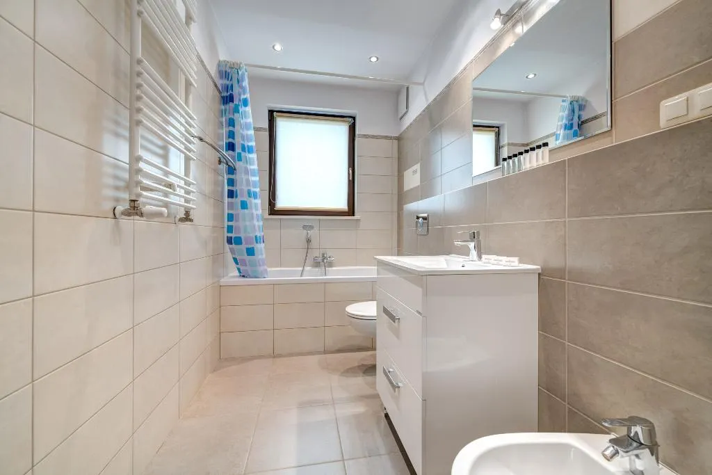 APARTMENT TWO BEDROOMS Room, Dom & House – Apartments Sopocka Rezydencja, Gdansk