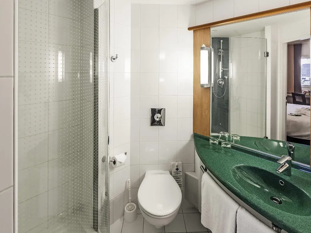 TWIN STANDARD Room, Ibis Praha Old Town, Prague
