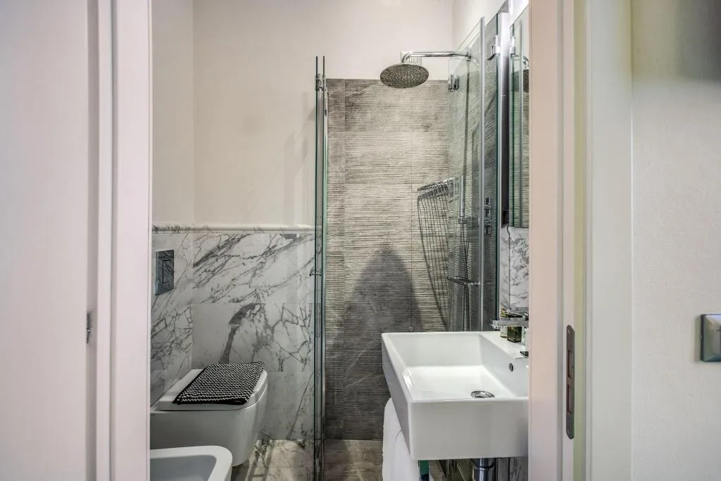 SINGLE STANDARD Room, Boston, Florence