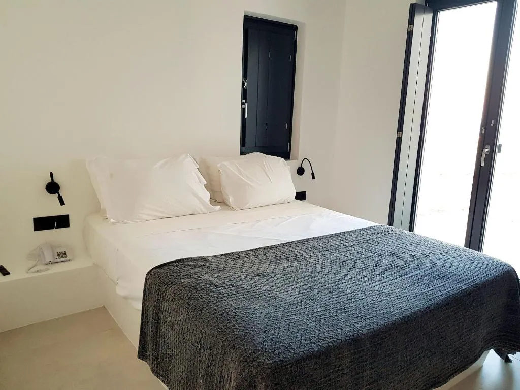Room, MyLithos Suites, Santorini