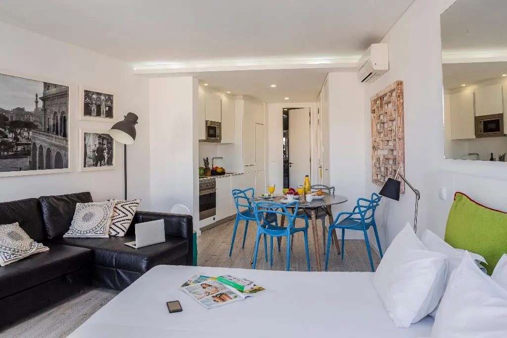 STUDIO SUPERIOR Room, Hello Lisbon Rossio Apartments, Lisbon
