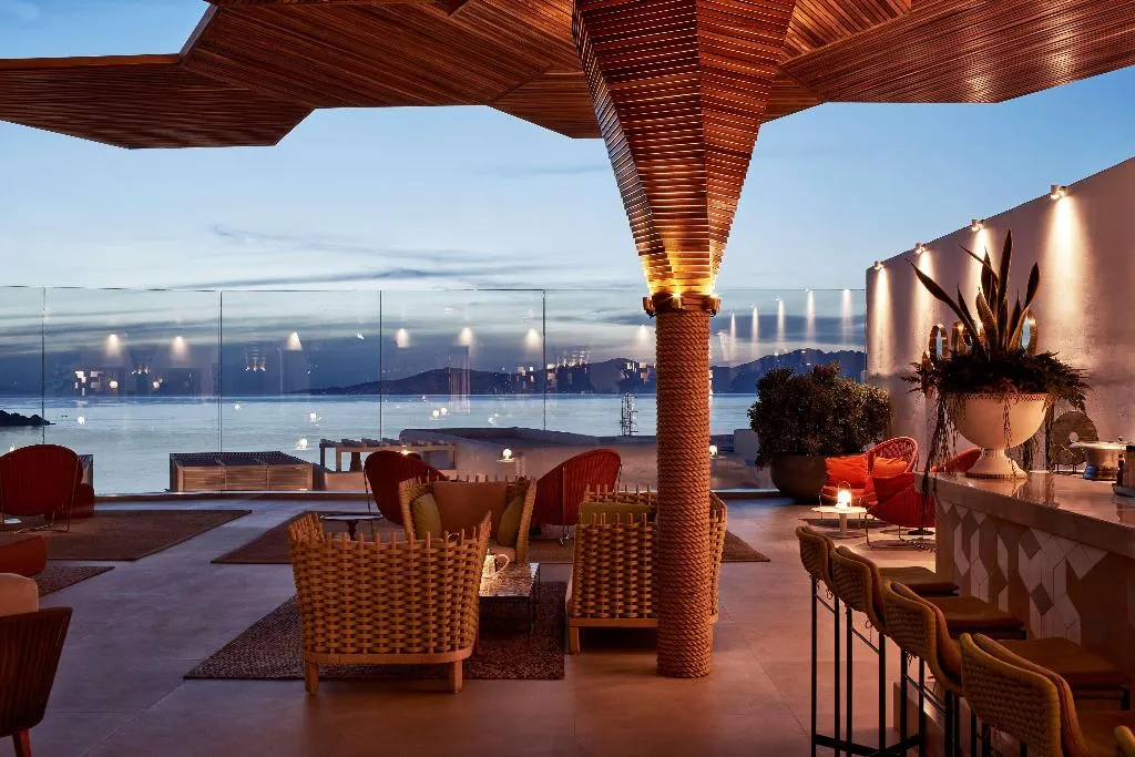 Bar, Myconian Naia - Preferred Hotels & Resorts, Mykonos