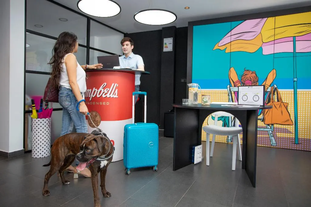 Lobby, Casual Pop Art Benidorm, Costa Blanca