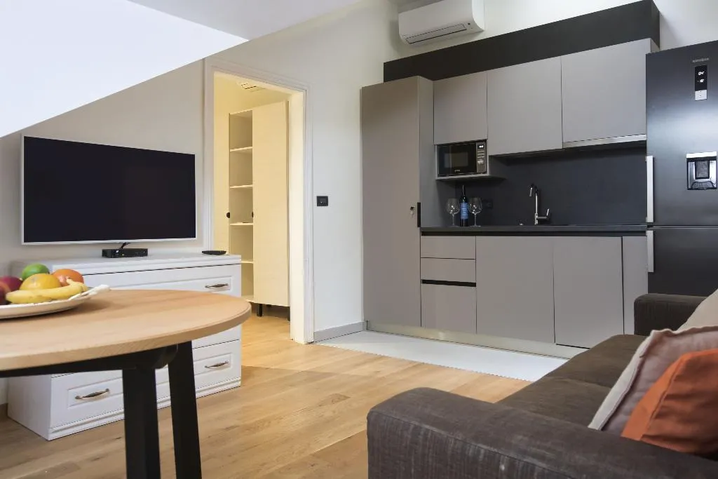APARTMENT SUPERIOR ONE BEDROOM Room, Palmotta Palace, Dubrovnik
