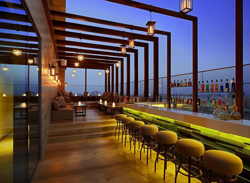 Restaurant, Aloft Palm Jumeirah, Dubai