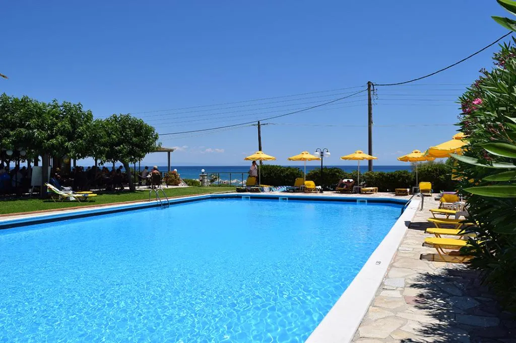 Pool, Paspalis, Kefallinia