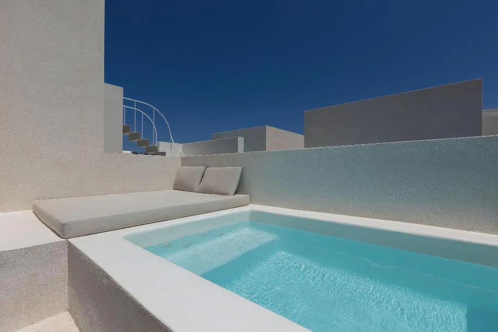 Room, Neo Luxury Suites, Santorini