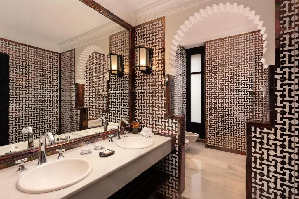 Room, Alfonso XIII, Seville