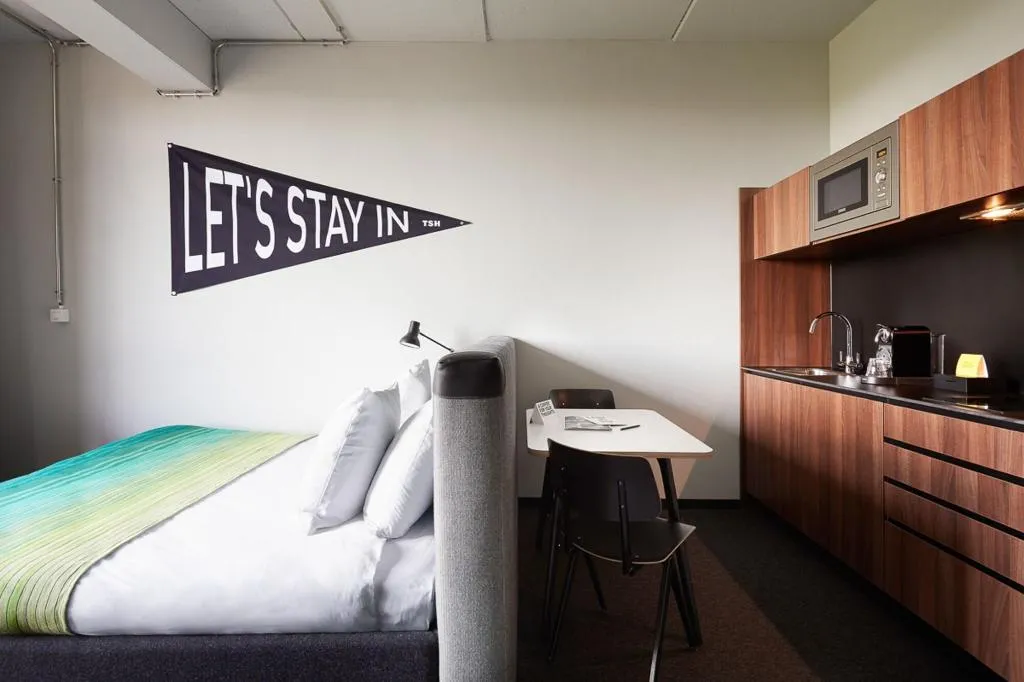 Room, The Social Hub Amsterdam City, Amsterdam