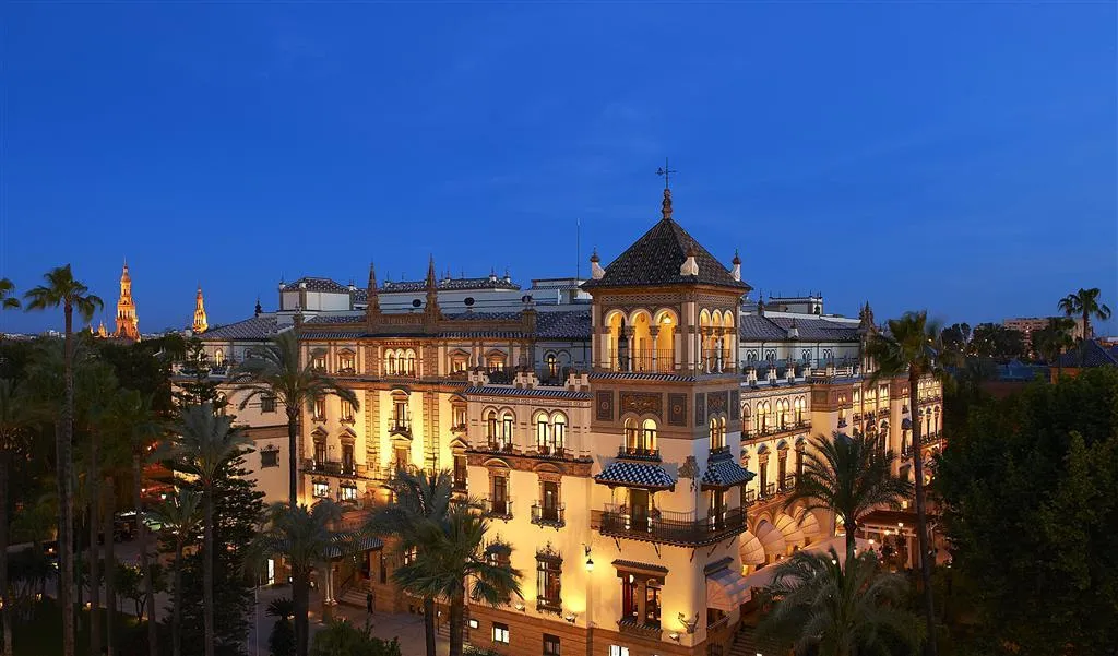 General view, Alfonso XIII, Seville