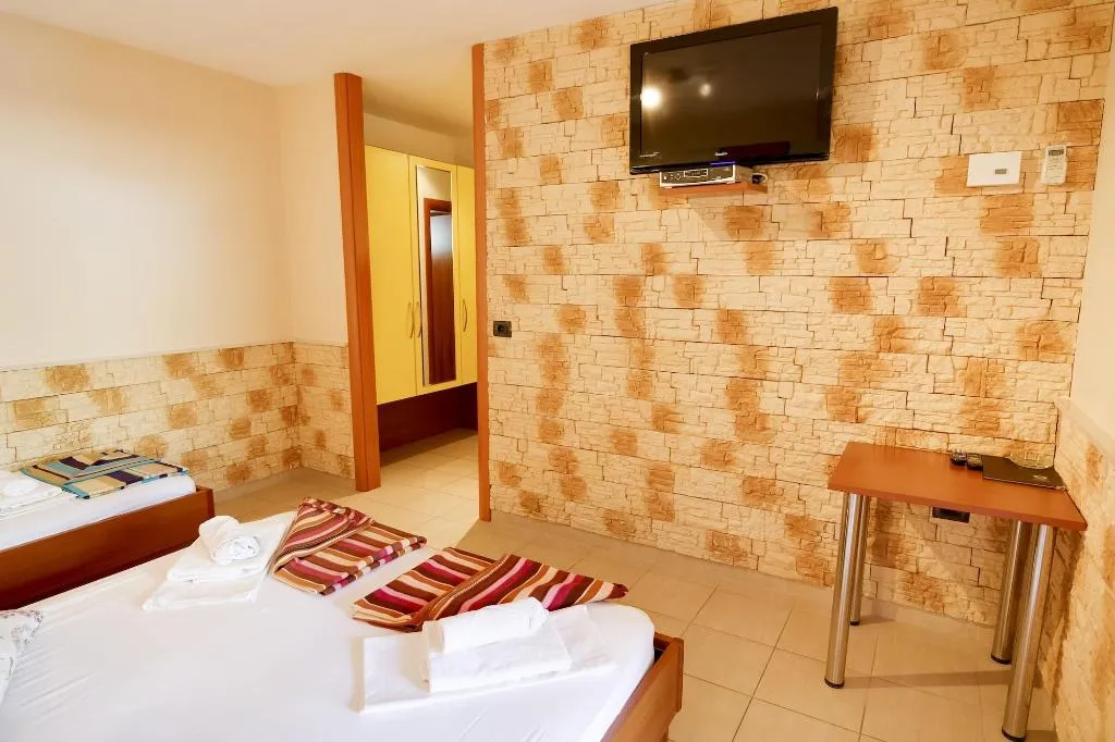 Room, Pansion Dalmacija, Split