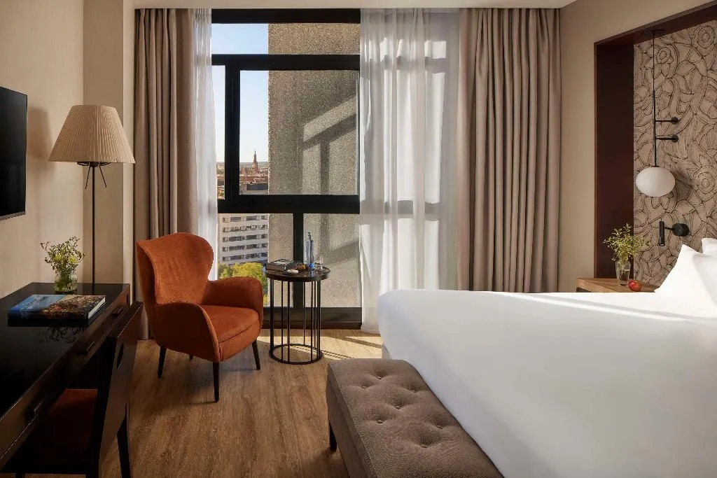 Room, NH Collection Sevilla, Seville