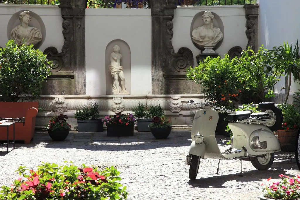 General view, Piazza Bellini, Naples