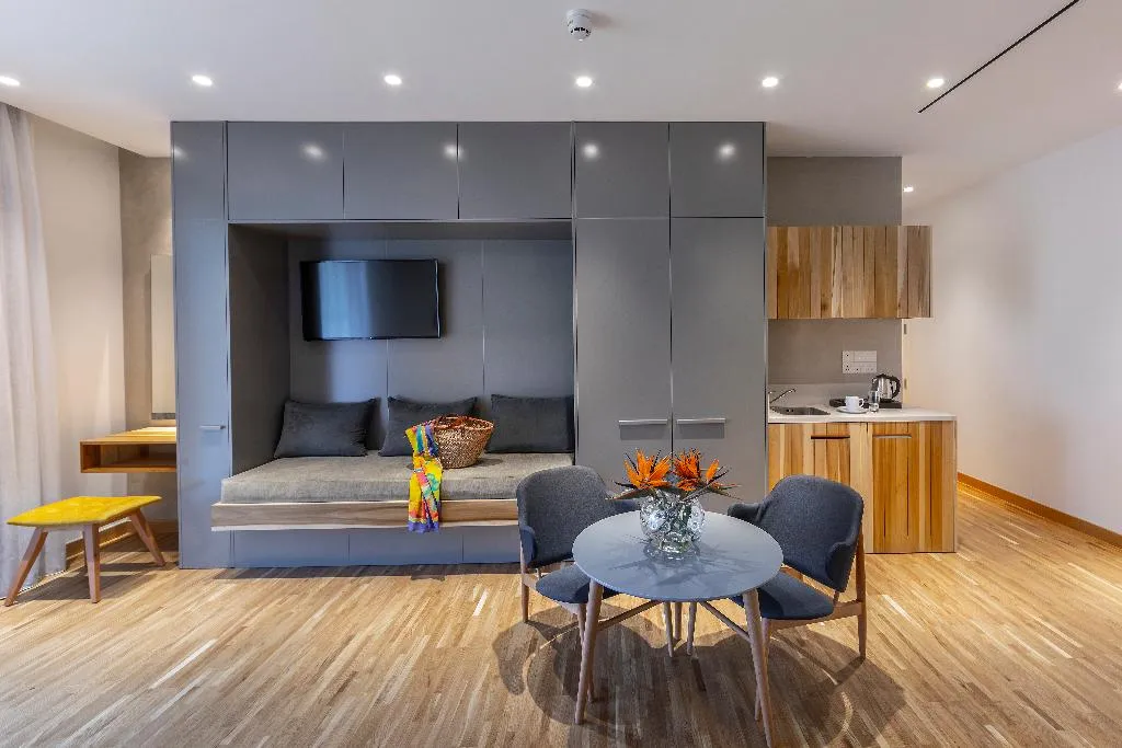 SUITE EXECUTIVE Room, Anemi Hotel & Suites, Cyprus