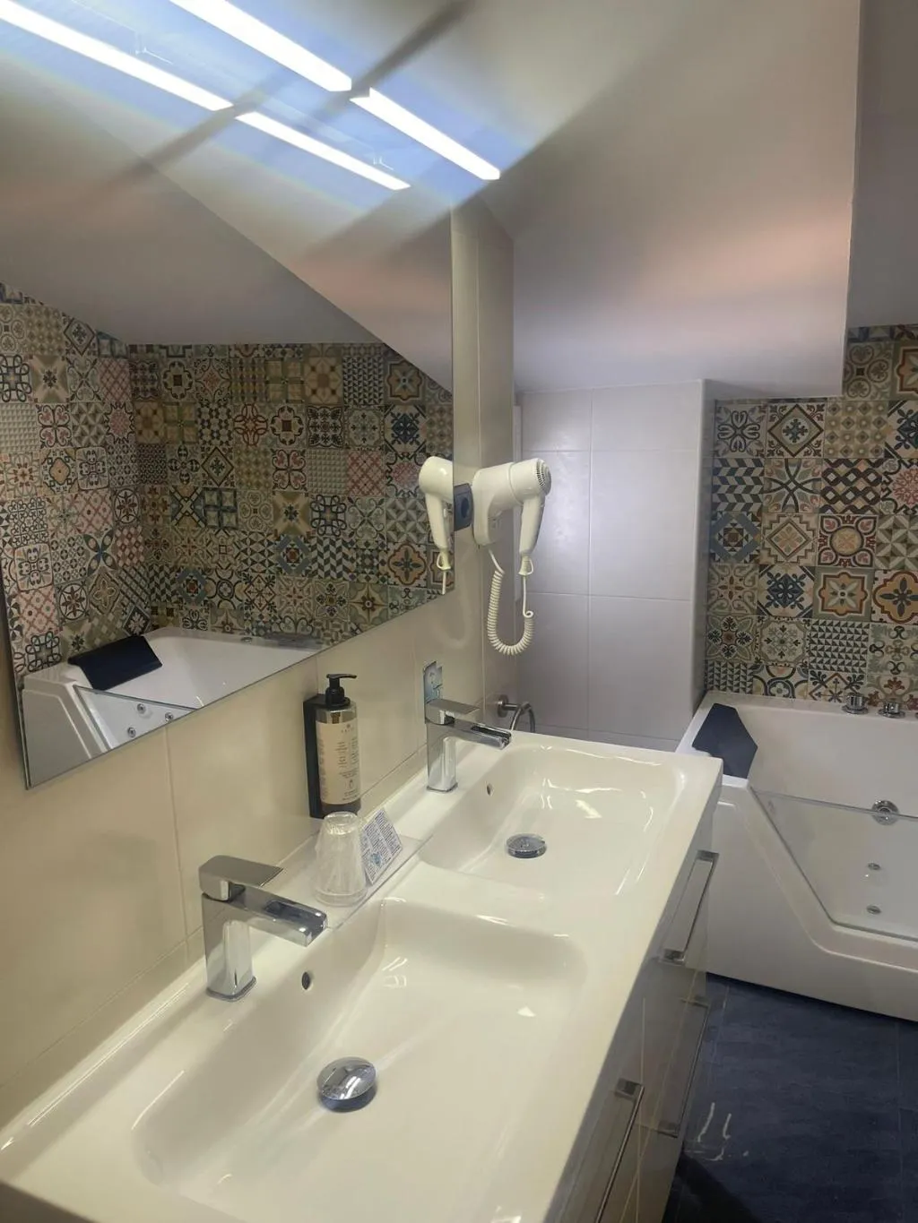 JUNIOR SUITE WITH TERRACE Room, Sant Pere II Hotel, Barcelona