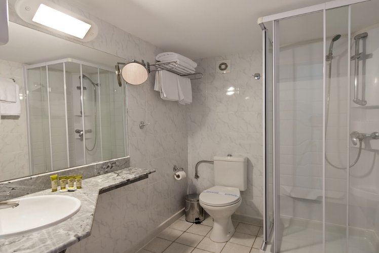 Evia Riviera Resort, Athens