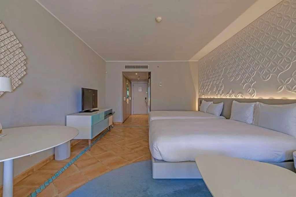 Room, Hilton Malta, Malta