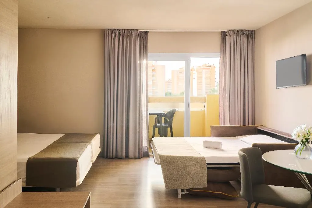 STUDIO CAPACITY 3 Room, Ona Marbella Inn, Costa Del Sol