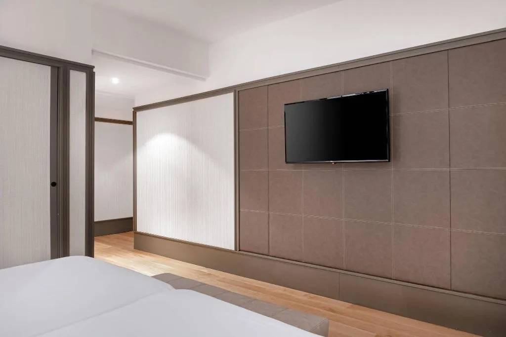 Room, AC Madrid Avenida de America, Madrid