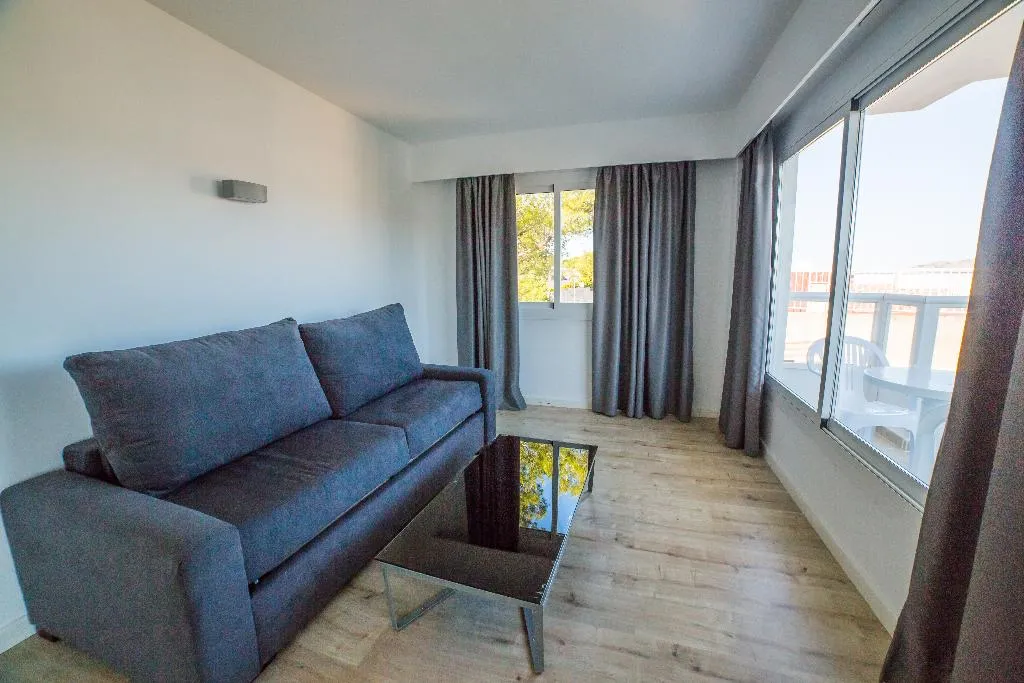APARTMENT SEA VIEW ONE BEDROOM Room, Pierre & Vacances Mallorca Portofino, Majorca