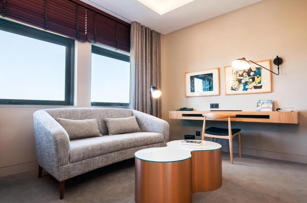 SUITE PREMIUM KING BED Room, Guimaraes, Porto